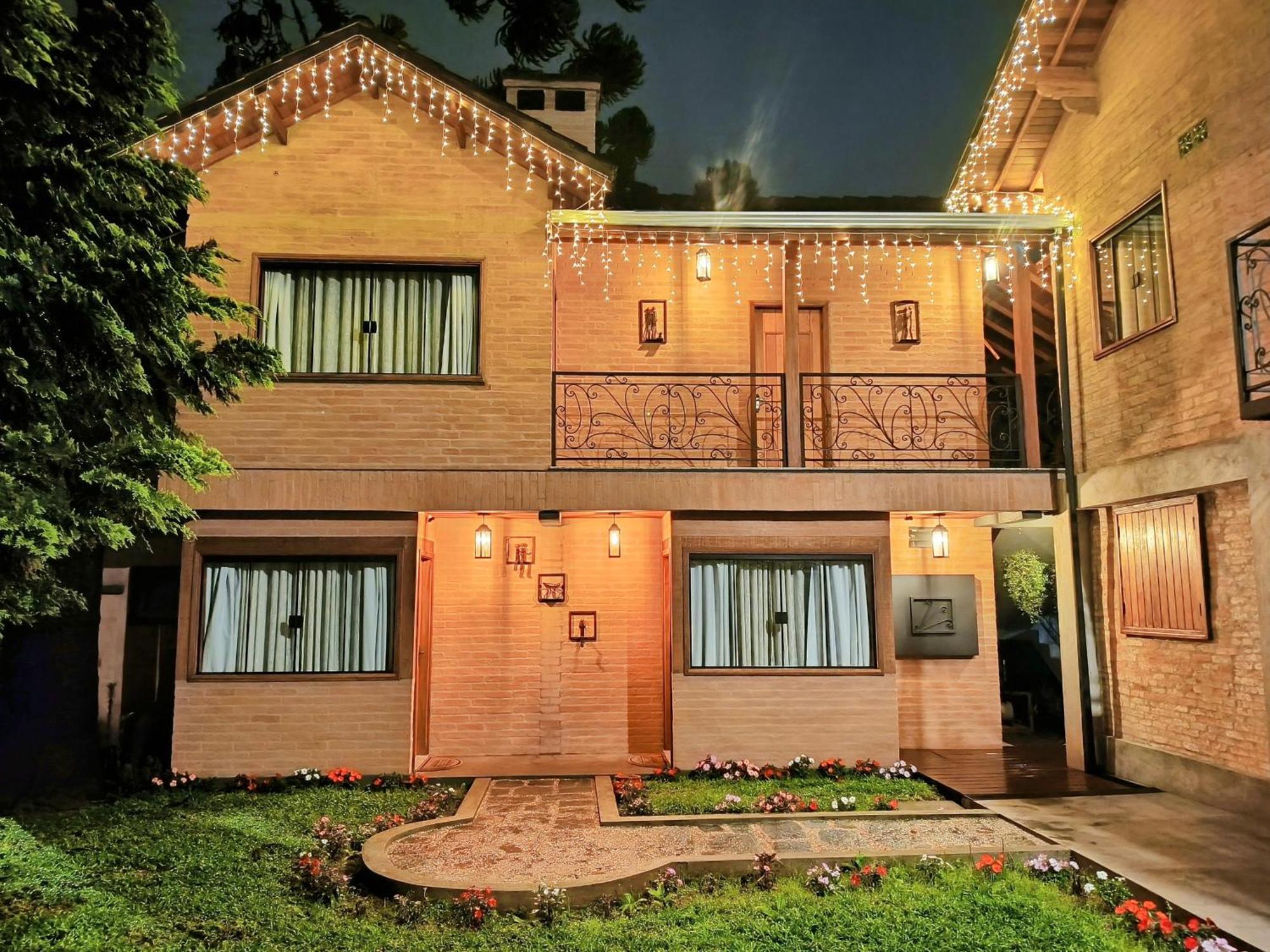 Lucca Lodge