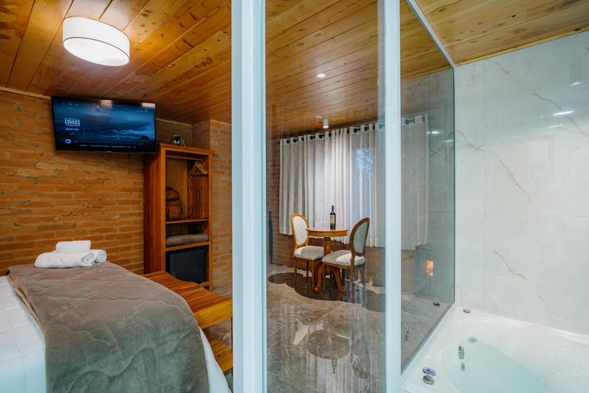 Lucca Lodge Monte Verde (Minas Gerais)